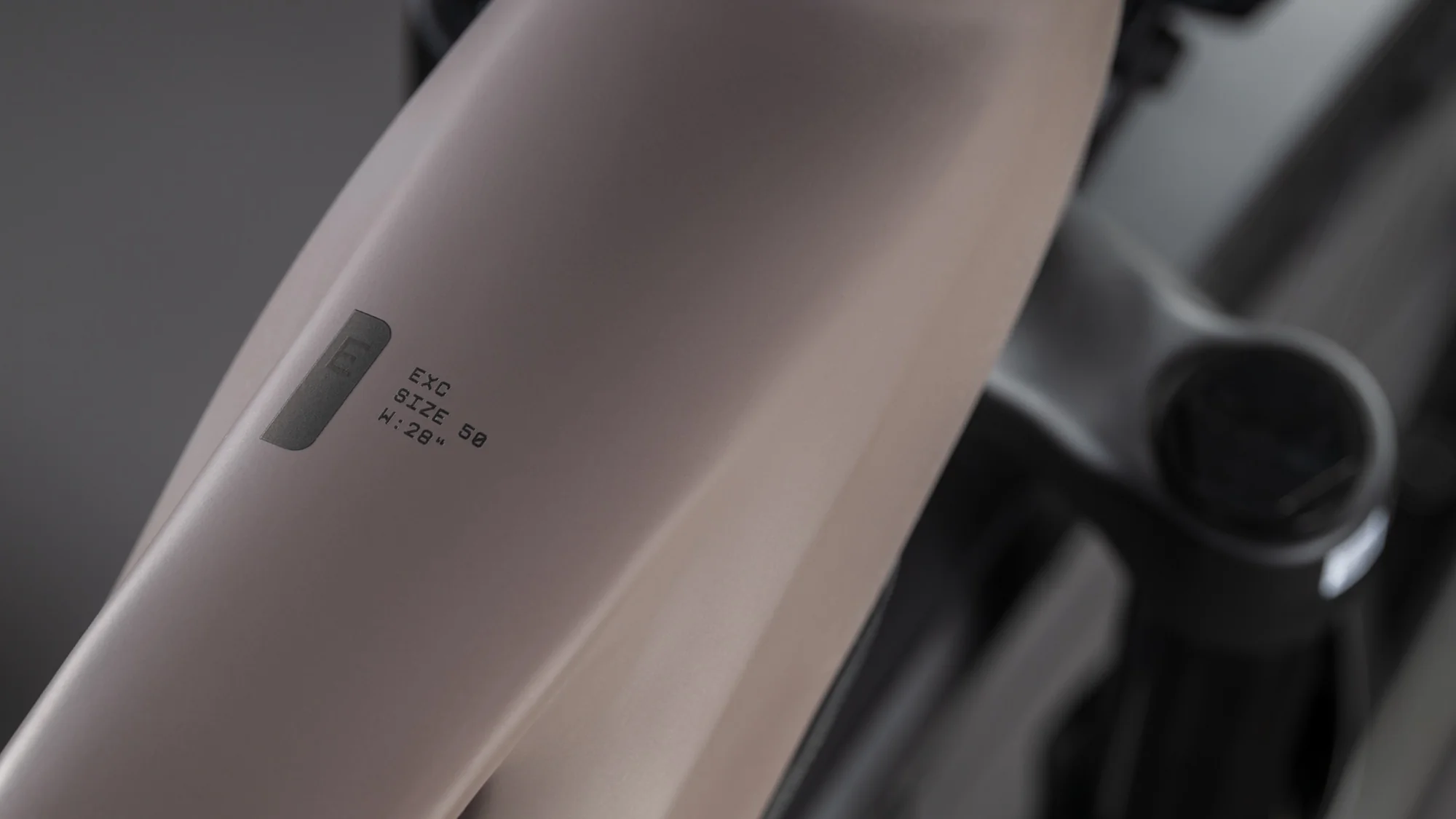 CUBE KATHMANDU HYBRID EXC 800 CEDAR/CHROME - Image 9