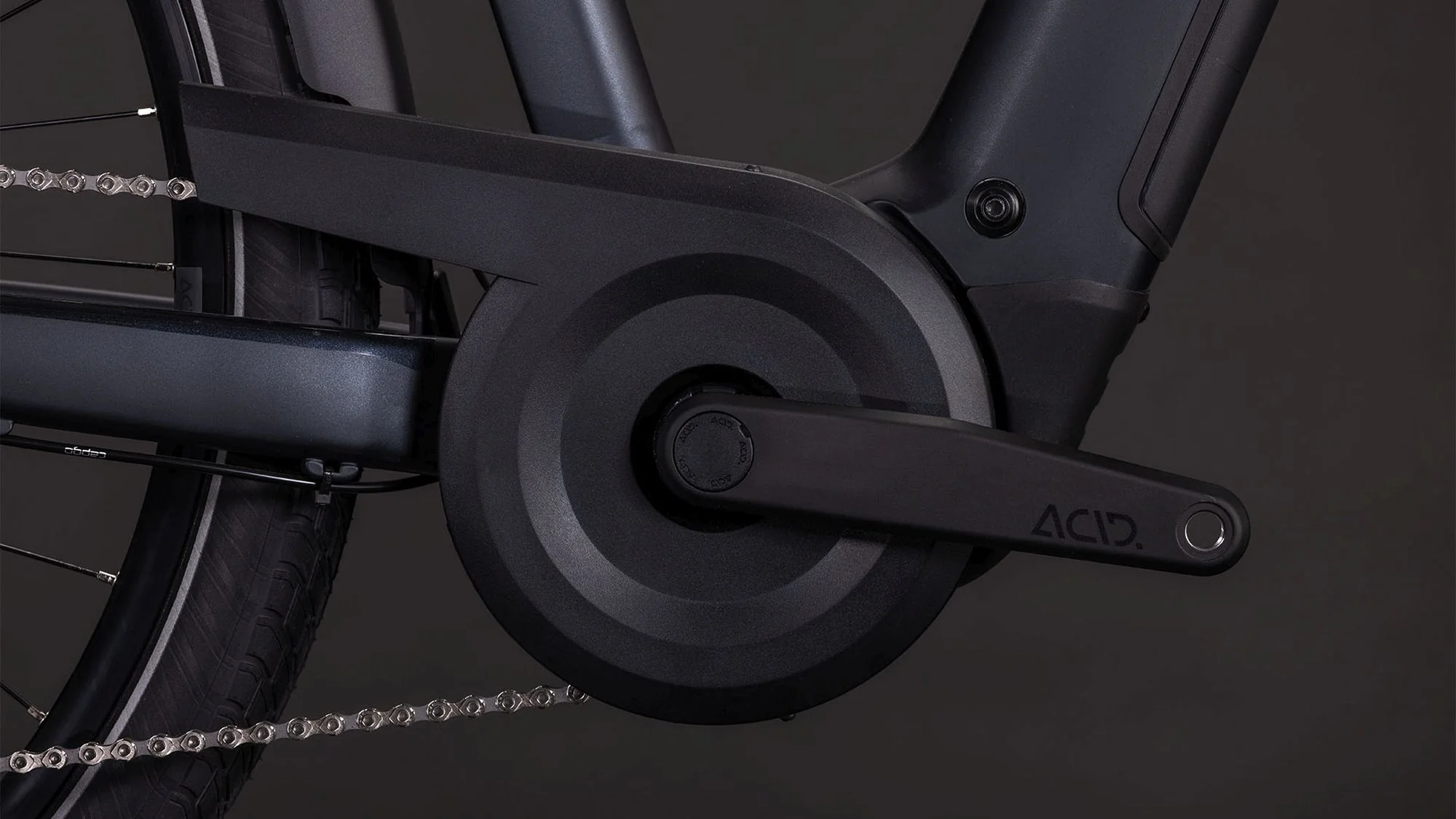 CUBE TOURING HYBRID ONE 600 COAL/CHROME - Image 12