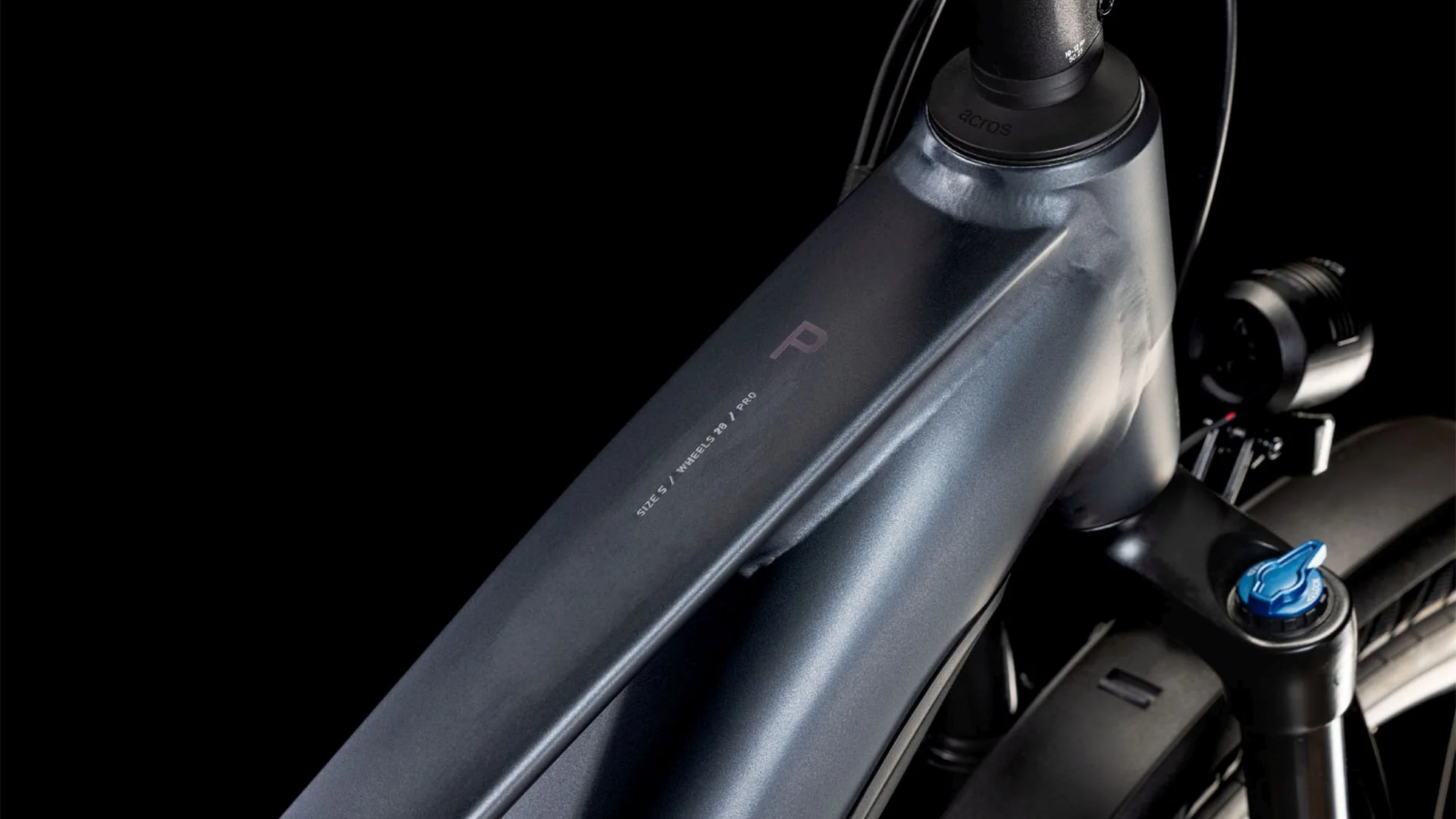 CUBE TOURING HYBRID PRO 625 METALLICGREY/CHROME - Image 9